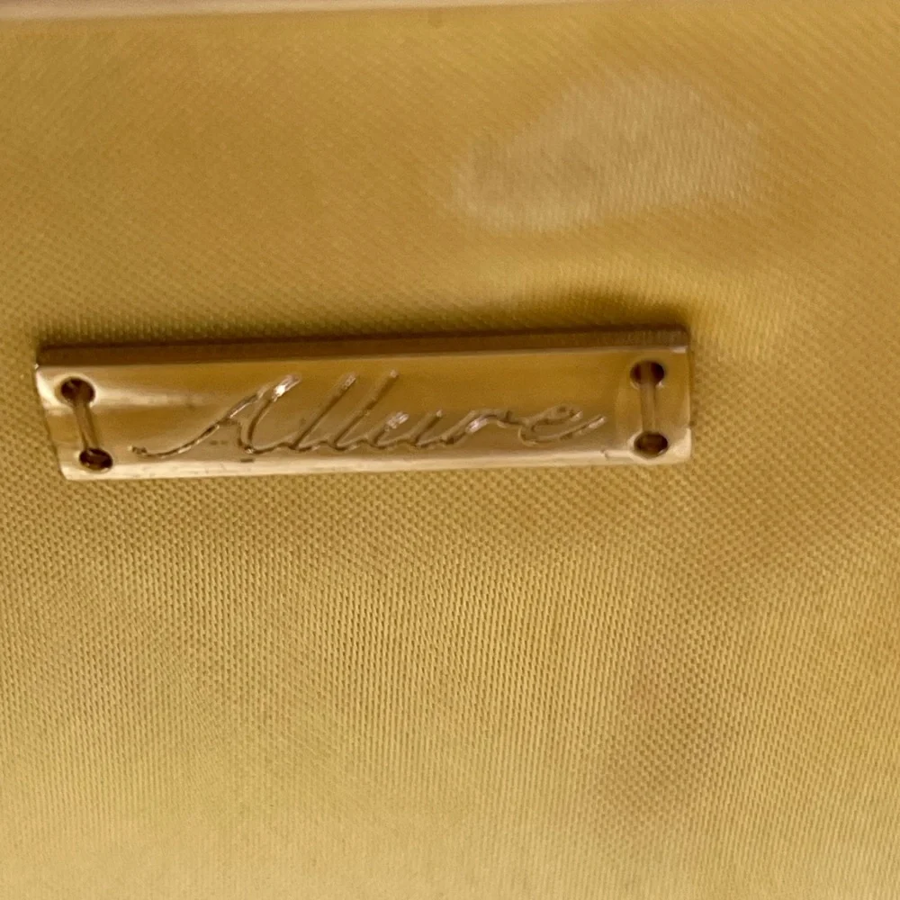 Gold Glitter Rectangle Clutch with Chain Strap